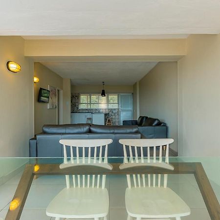 17 Stella Maris Seaside @ Van'S Apartment Amanzimtoti Ngoại thất bức ảnh